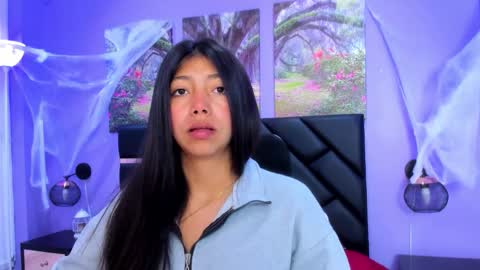 Kimberly Villalobos online show from November 10, 2025, 11:31 am