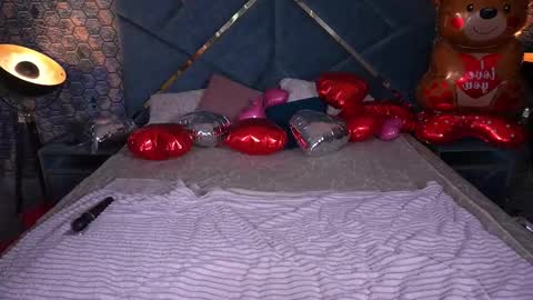 Snapshot of kimberlyworld chatting on February 11, 2026, 5:18 pm Kim online show from February 11, 2026, 5:18 pm