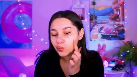 kimclarks online show from December 18, 2025, 9:59 am