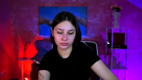 kimclarks online show from April 3, 2026, 5:00 pm