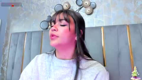  KIM  online show from December 19, 2025, 2:18 am