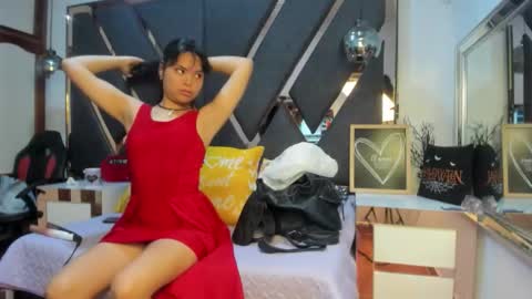 Snapshot of kimianal chatting on February 14, 2026, 1:41 pm Kimy online show from February 14, 2026, 1:41 pm