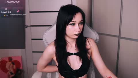 Snapshot of kimiko_luv chatting on June 15, 2026, 5:42 am Kimiko online show from June 15, 2026, 5:42 am