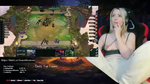 Snapshot of kimilee22 chatting on February 12, 2025, 10:15 pm Wolfs Girl online show from February 12, 2025, 10:15 pm