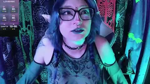   online show from January 6, 2026, 1:15 pm