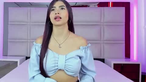 kim luna online show from September 28, 2025, 4:01 pm