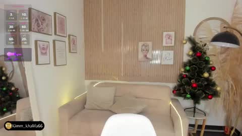 Snapshot of kimm_khalifa chatting on December 24, 2024, 8:55 am Kim online show from December 24, 2024, 8:55 am