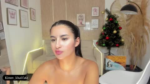 Snapshot of kimm_khalifa chatting on December 29, 2024, 12:41 am Kim online show from December 29, 2024, 12:41 am
