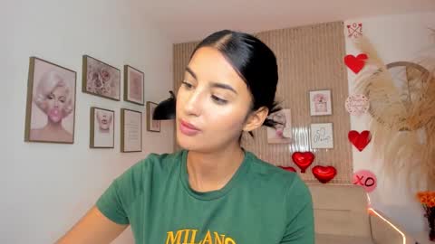 Snapshot of kimm_khalifa chatting on February 20, 2025, 8:03 pm Kim online show from February 20, 2025, 8:03 pm