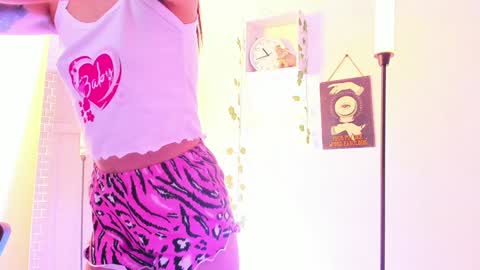 Kimm online show from December 6, 2024, 5:53 am