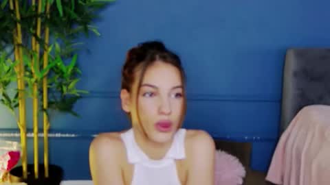 kimmdaviss online show from March 4, 2026, 8:09 am