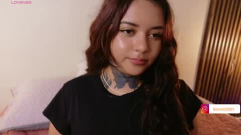     online show from April 24, 2026, 2:52 pm