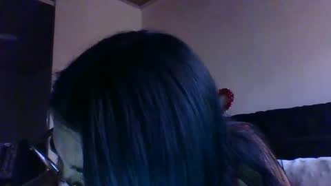 Snapshot of kimmy_kimmy_ chatting on January 28, 2025, 10:23 pm Kimmy online show from January 28, 2025, 10:23 pm