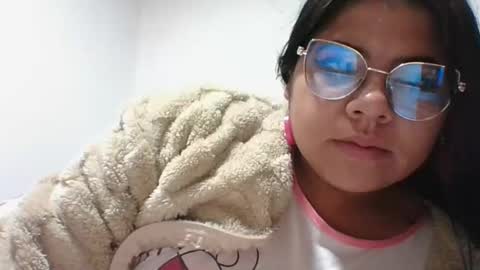 Snapshot of kimmy_kimmy_ chatting on January 29, 2025, 7:36 am Kimmy online show from January 29, 2025, 7:36 am