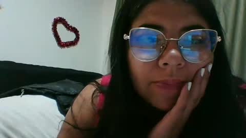 Snapshot of kimmy_kimmy_ chatting on February 17, 2025, 4:53 am Kimmy online show from February 17, 2025, 4:53 am