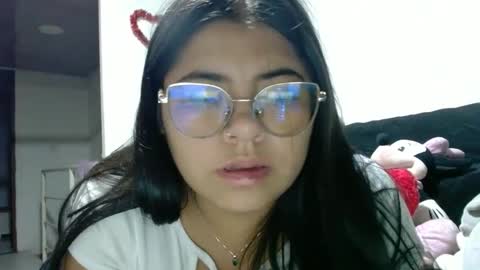 Snapshot of kimmy_kimmy_ chatting on September 17, 2025, 1:29 am Kimmy online show from September 17, 2025, 1:29 am