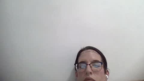 kimmycoco666 online show from November 13, 2025, 9:58 pm