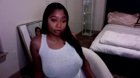 kimmyluxx online show from February 9, 2025, 2:28 am