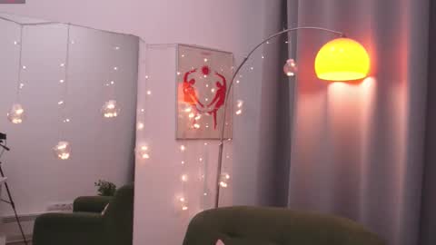 online on Wednesday online show from February 5, 2026, 7:24 am