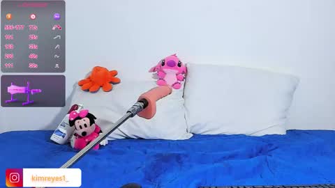 Kim  online show from September 30, 2025, 1:54 am