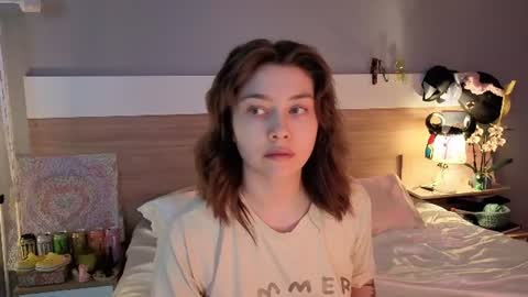 kina_ka online show from June 18, 2026, 10:25 pm
