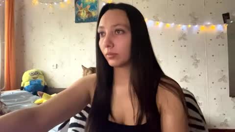 Jenny online show from June 6, 2026, 1:32 am
