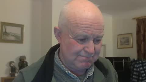 kindahairy4u online show from January 16, 2026, 7:29 pm