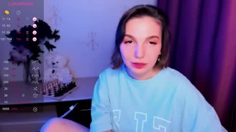 Hazel online show from November 4, 2025, 9:36 pm