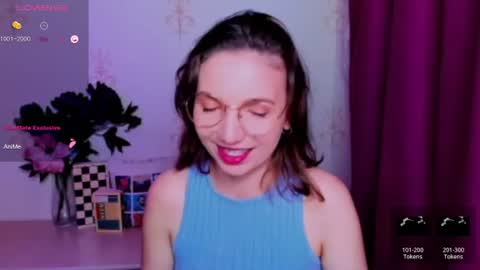 Snapshot of kindhazelhere_ chatting on July 13, 2026, 9:12 am Hazel online show from July 13, 2026, 9:12 am