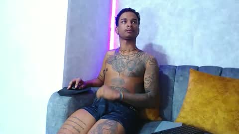 Snapshot of king__boy_ chatting on January 9, 2026, 1:19 am king__boy_ online show from January 9, 2026, 1:19 am