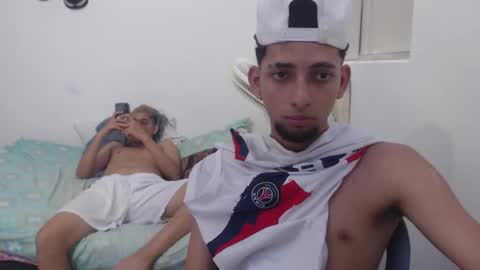 Snapshot of king_master22 chatting on October 15, 2025, 9:37 pm king_master22 online show from October 15, 2025, 9:37 pm