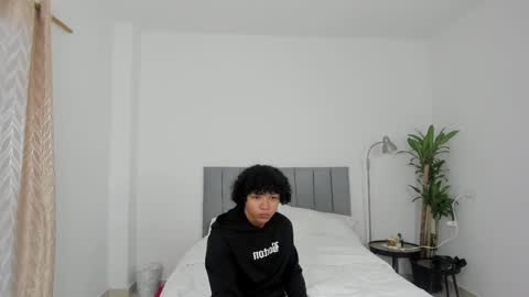 Snapshot of king_master77 chatting on March 11, 2025, 11:33 am king_master77 online show from March 11, 2025, 11:33 am