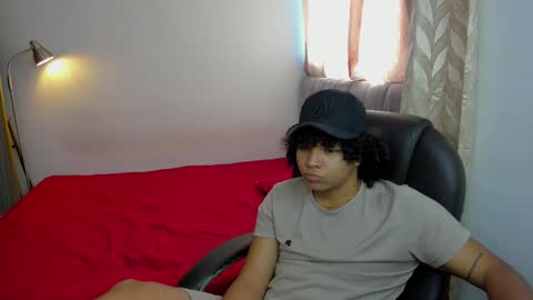 Snapshot of king_master77 chatting on October 13, 2025, 6:41 pm king_master77 online show from October 13, 2025, 6:41 pm