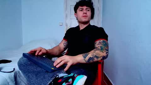 Snapshot of king_master_juan chatting on November 10, 2025, 11:31 am The Best Master online show from November 10, 2025, 11:31 am