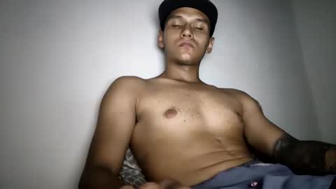 Snapshot of king_sweet58 chatting on September 30, 2025, 7:35 am king_sweet58 online show from September 30, 2025, 7:35 am