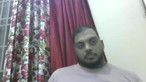 Snapshot of kingalpines1 chatting on May 17, 2026, 5:53 pm kingalpines1 online show from May 17, 2026, 5:53 pm
