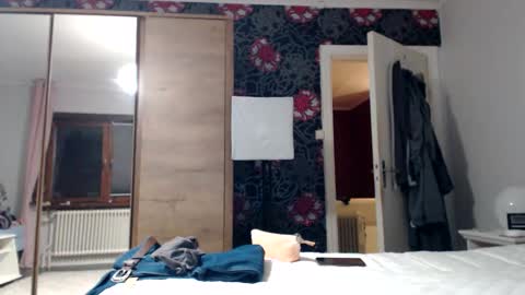 sexysexyhotwetpinkredpussy online show from November 2, 2025, 5:26 pm