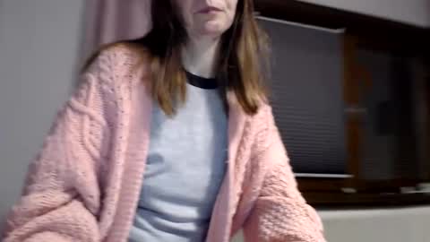 sexysexyhotwetpinkredpussy online show from November 13, 2025, 5:12 pm