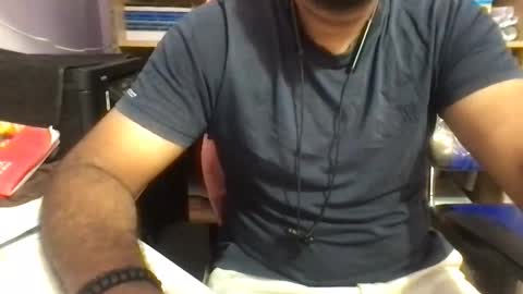 kingcobra_08 online show from March 18, 2026, 2:37 am