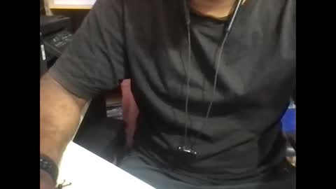 kingcobra_08 online show from April 8, 2026, 2:33 am