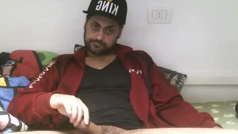  ivano corona  online show from December 18, 2025, 10:21 am