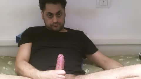  ivano corona  online show from May 17, 2026, 10:11 am