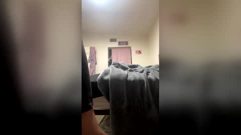 kingecstasyxxxddd online show from May 15, 2026, 1:23 am
