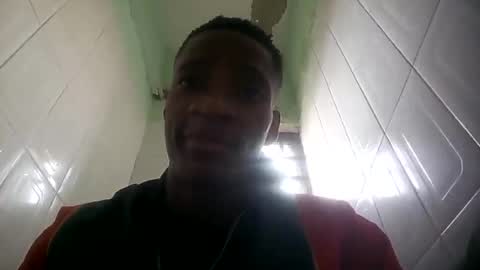 Snapshot of kingemizzy chatting on July 14, 2026, 7:02 am kingemizzy online show from July 14, 2026, 7:02 am