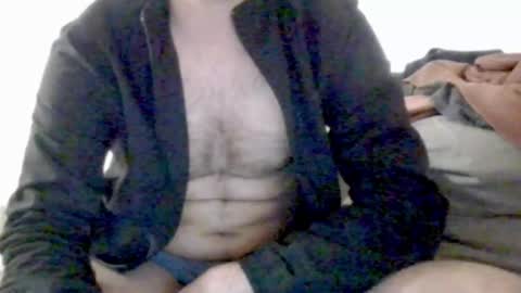 kingindisguise69 online show from March 10, 2025, 2:50 am