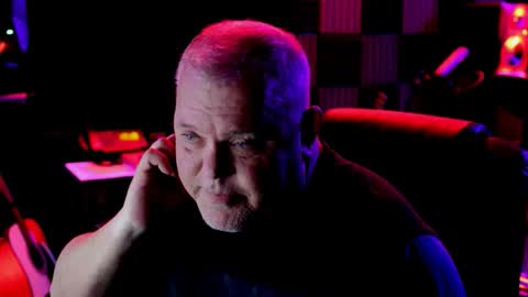 King James VIII online show from January 7, 2026, 3:53 am