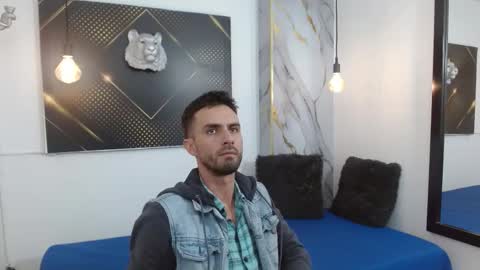 KING  online show from February 26, 2026, 3:16 am