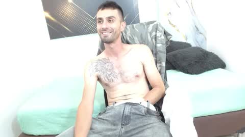 KING  online show from March 5, 2026, 3:13 am