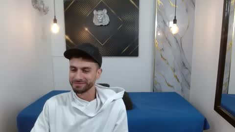 KING  online show from March 27, 2026, 3:56 am