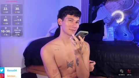 Snapshot of kingparker1 chatting on May 15, 2026, 11:45 pm A L E X online show from May 15, 2026, 11:45 pm